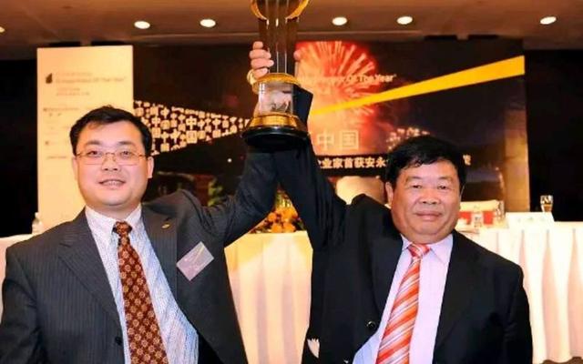 1700亿福耀换帅！曹德旺退休，中国家族企业“接班潮”引关注