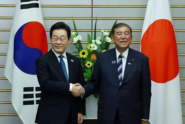 日本警告周边邻国，谁参加九三大阅兵，谁就是在搞“反日活动”？