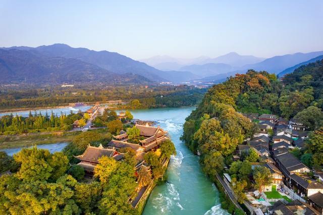 宝臧地啊！这个堪比五A级的景点千年来一直是四川盆地的守护神！