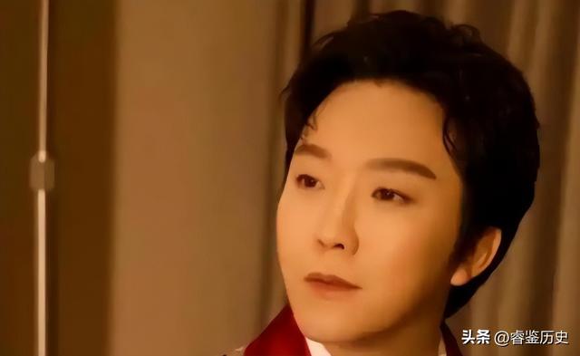 这一次，47岁的“跳梁小丑”李玉刚，如今已彻底走上了另一条道路