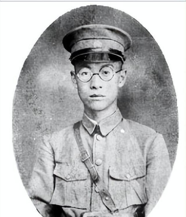 他是毛主席最钦佩的人，周恩来提起他时，毛主席：此人胜我十倍