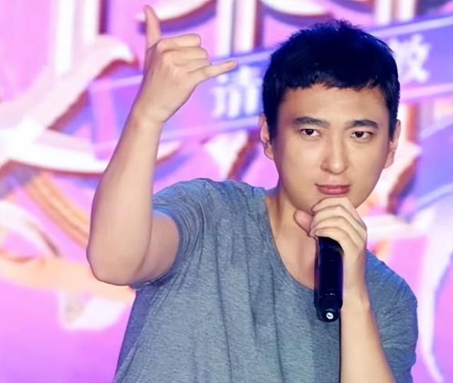 逆风翻盘？38岁王思聪再破"天花板"，让王健林和整个商界"沉默"了