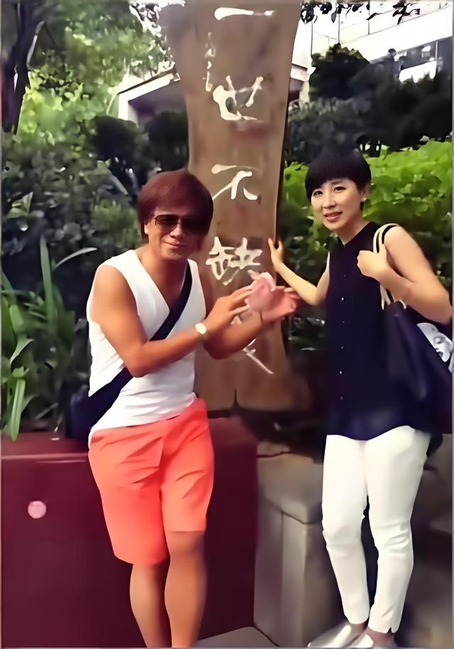 梁小龙病逝！前妻命运悲情，但他不是负心男人，沈阳籍后妻贤惠