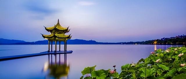 我西安人，退休后到杭州带孙子，说实话，杭州是真适合老年人生活