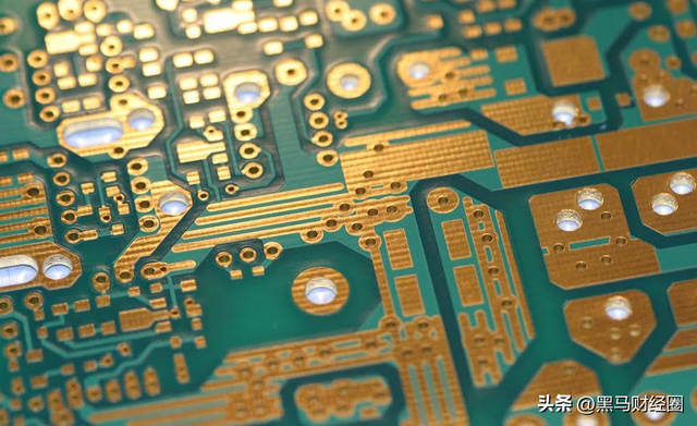 AI最强风口！PCB产业链核心名单曝光(附公司)