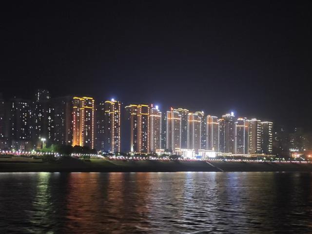 万州会战友（38军113师337团），夜游万州三峡平湖