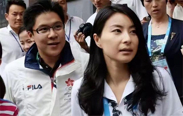 郭晶晶也没想到，霍启刚会因香港火灾后的这一举动，实现口碑暴增