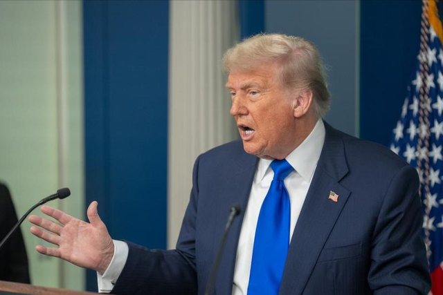 美媒：特朗普闯大祸了，他让北京知道，中国已够格跟我们坐一桌了