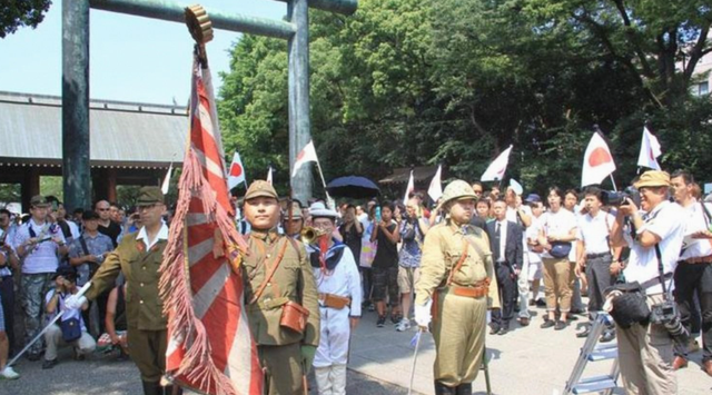 特朗普示意后，高市不装了：日本必须拥核，话语刚落	，金正恩现身