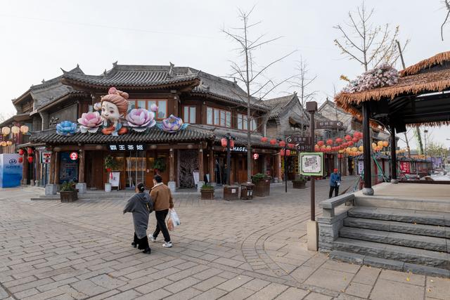 洛水遗珠：漫步洛邑古城，寻踪朱樱塔下的千年回响