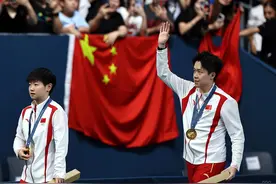 莎莎力挽狂澜，携大头决战巅峰，冷静应对黑马朝鲜！图片