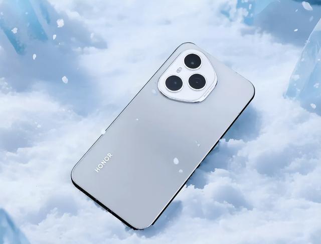 懂行人推荐小米还是荣耀？11月买手机，覆盖千元机到高端机