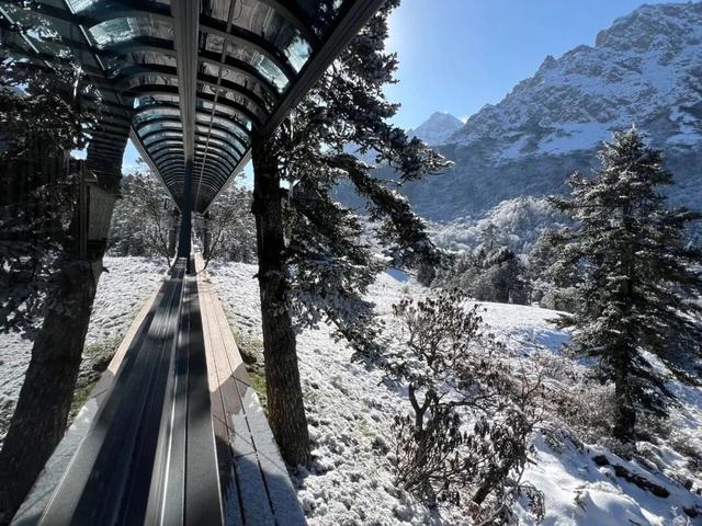 陇南，在冰瀑与雪野之间。