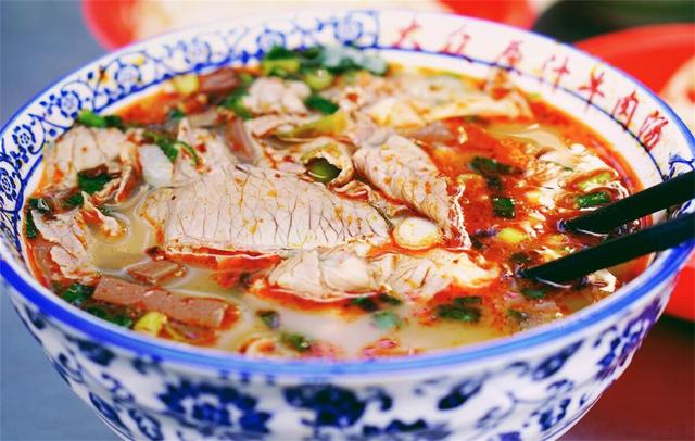 花胶鲍鱼干贝乳鸽汤 2026年花胶鲍鱼海参干贝鸽子汤