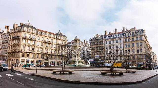 法国与浙江都是6000多万人口，法国创造了3万多亿美元，浙江呢？