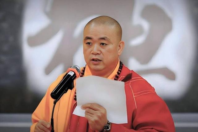 被带走调查的释永信	，再迎3大噩耗，这一次谁也救不了他！