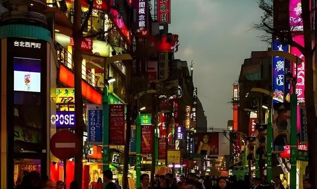 台湾统一方式或出乎意料？特朗普才发现：中国的高明，自己学不来