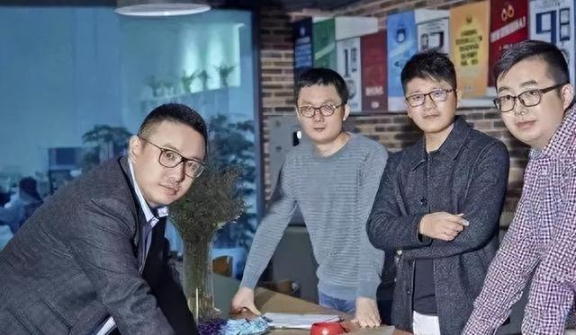 暴跌80亿！原饿了么CEO栽了，贪4000万全藏出租屋，被抓细节曝光