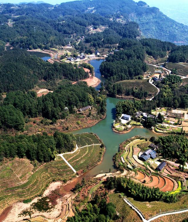 江津关胜：岁月沉淀的土地