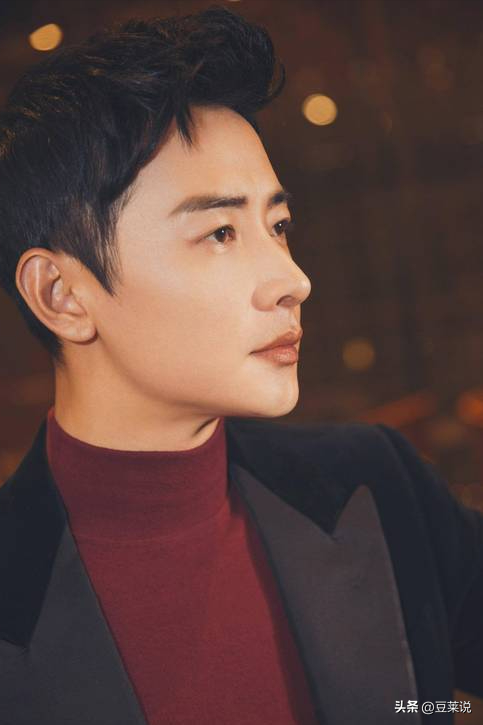 罗晋父亲在北京突发去世，唐嫣在上海一直未离开，婚变传闻被坐实