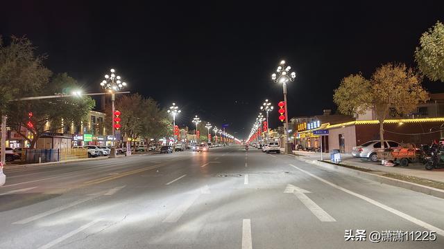 额济纳今年没有金胡杨，有的是创新的套路（1）