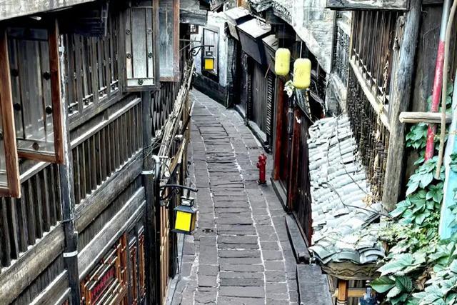 湖南这个千年古寨,被誉为“湘西的平遥”!