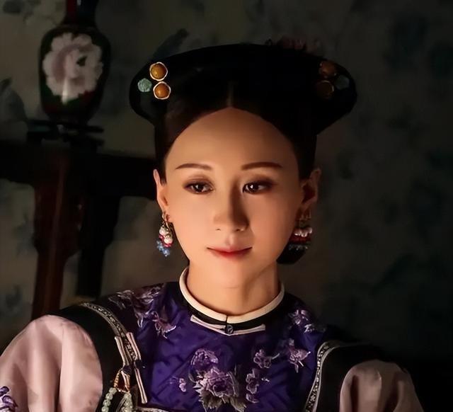 她拒绝潜规则，出道20年演了50部戏仍火不了，42岁还没结婚