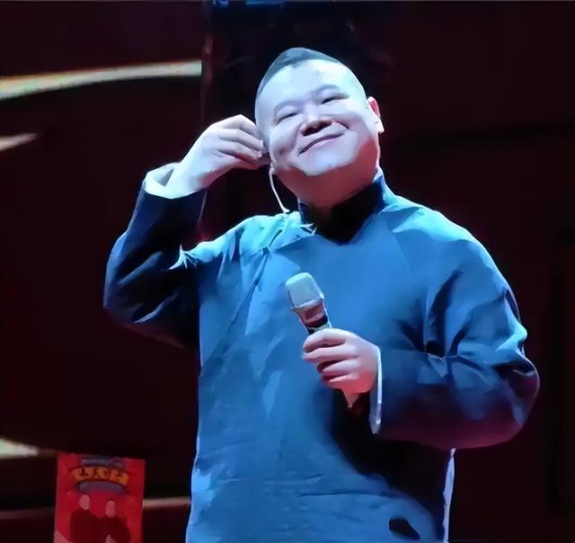 北京这一夜，官宣新身份的岳云鹏，彻底颠覆了大众对他的固有认知