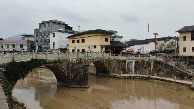 平远仁居古城，老街古桥古屋民国金库旧址、红色革命旧址一日游