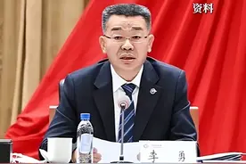 “搞钱色交易、权钱交易”！61岁中海油原总经理李勇被决定逮捕图片