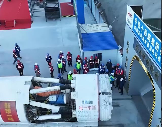 如果全球科技倒退归零，中国还会是那个基建狂魔吗？