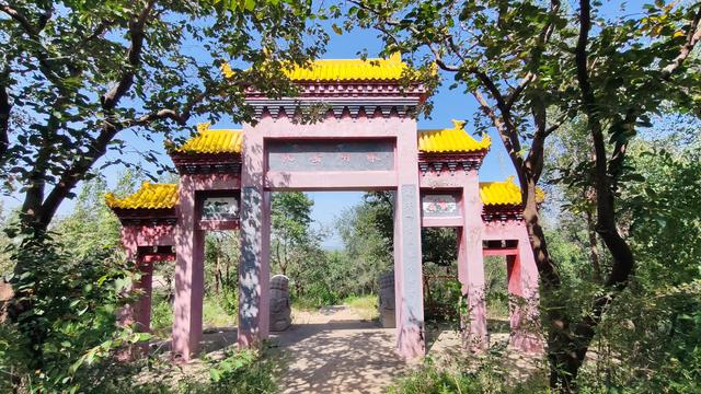 探秘西北梁：一场藏在封龙山余脉里的秋日驴行