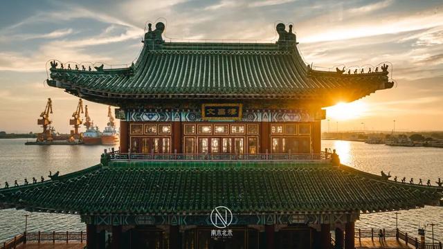 跨年超嗨！民乐电音、锦鲤抽奖、灯光秀，滨海新区这里等你～