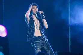 重庆演唱会，+1图片