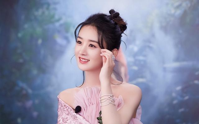 世上渣女千千万，最怕赵丽颖这种，离婚4年，才发现冯绍峰是赢家