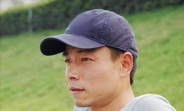原来不是演的！这5位演员竟然全是真警察，最后一位还是“警花”