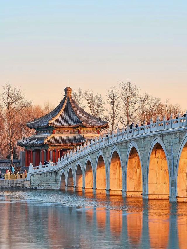 雪迎2026：颐和园又见素裹银装，半城惊鸿