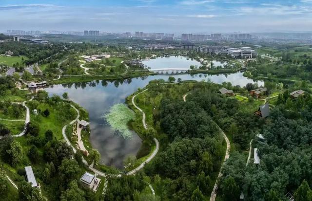 龙马湖“天空之境”！比茶卡盐湖还美~