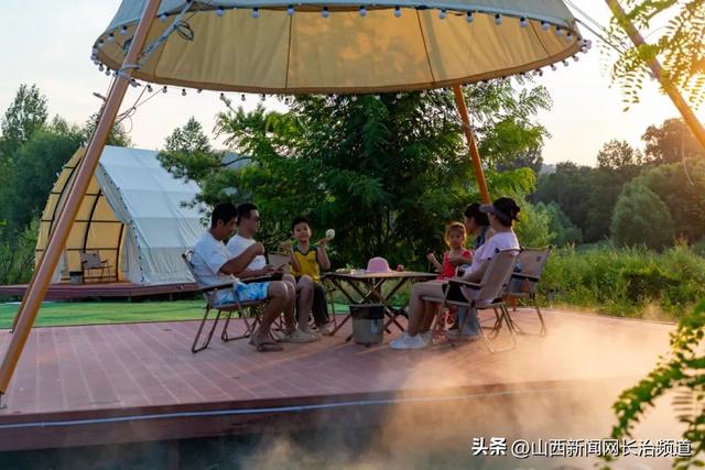 襄垣县虒亭镇建华村：灯火点亮露营经济 宝峰湖畔尽享清凉
