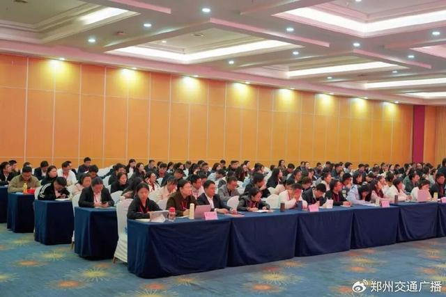 郑州食品工程职业学院举办“AI赋能职业教育”专题培训