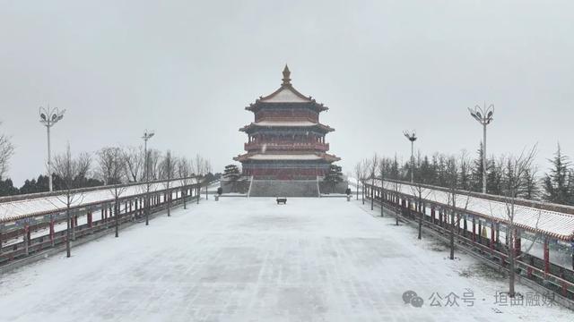 垣曲县迎来2025年入冬首场降雪 山城雪景成为“冬日限定”