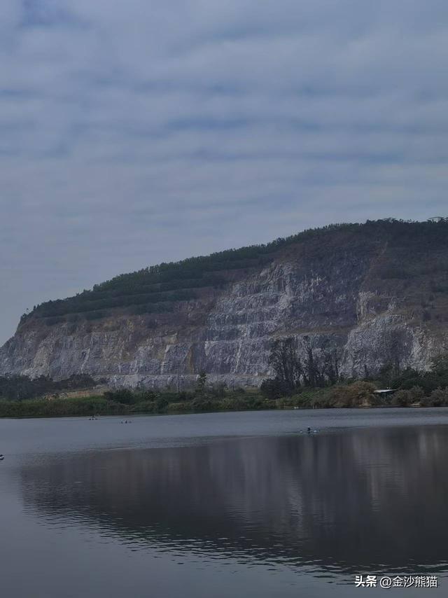 海陵岛上山水写实画一路相伴，双龙连续三年千里骑行22