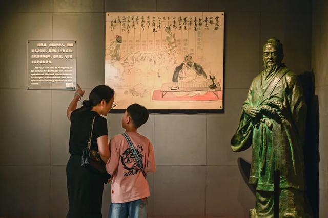 夜场开放！凭身份证免费入场