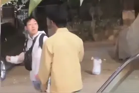 解气！中国小伙埃及街头暴揍“韩国人”，美国网友犀评太绝了图片