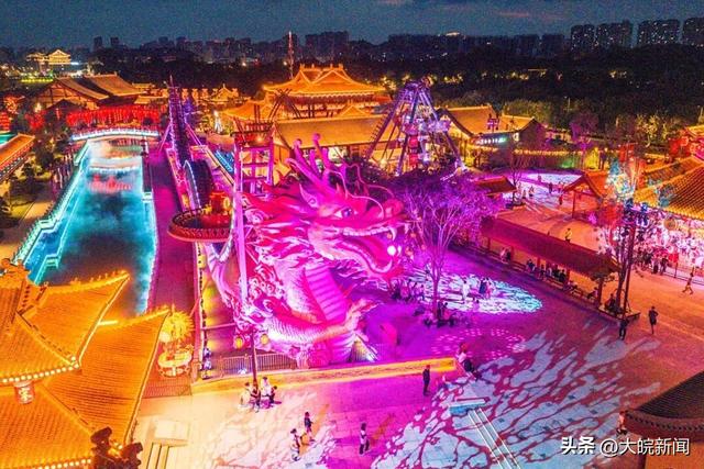 清明上河园：全国教师 全部免费 教师节快乐