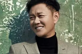 “最贵龙套”冯嘉怡：现实中的霸总，为何甘当银屏“绿叶”图片