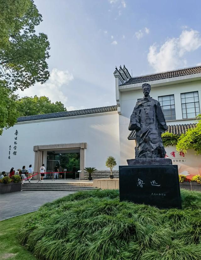 上海人注意！周末别再宅家了，这10个地方让你浪到不想回家！