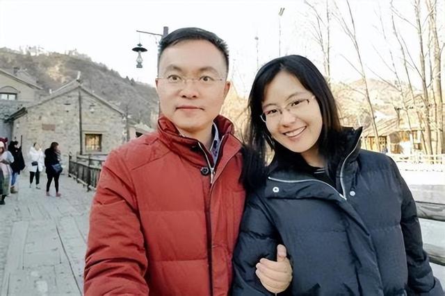 十亿能换来一命？官媒发文曝光蔡磊真实现状	，渐冻症被攻克3%！