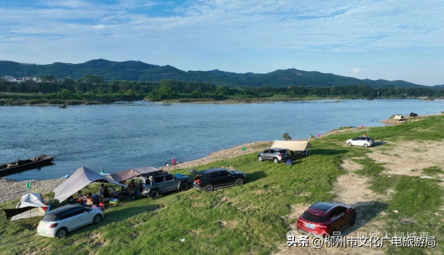 行至江畔过过山水慢生活吧！这次是文化旅游产业发展大会主办地——柳城
