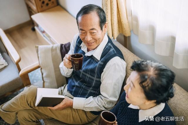 当你60多岁时，还要照顾八九十岁的父母，就会看到三个真相